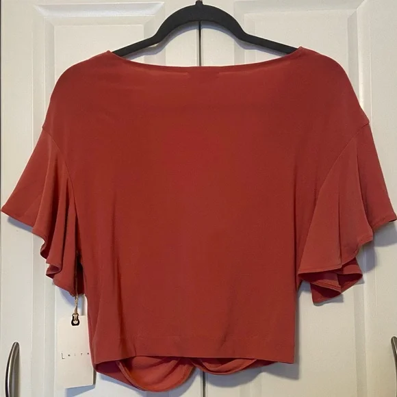Leith Women's Red Baroque Twist Front Top Size Small NWT Nordstrom - Picture 9 of 9
